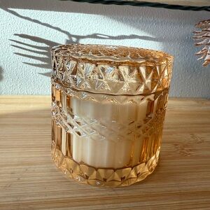 Leoben Company Leather Sandalwood 6 Oz Vegan Soy Wax Candle With Amber Glass jar